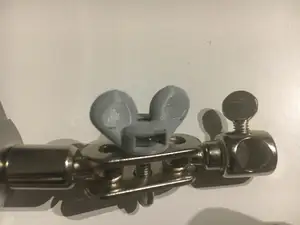 M4 Wing nut / Butterfly nut | M4 nut insertion