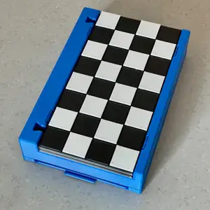 Chess & Checkers travel case (Schach, Dame, Mühle)