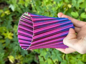Short Wave Vase