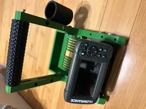 Lowrance hook adaptor for modular ice fishing shuttle