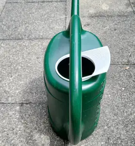 watering can funnel for side filling
