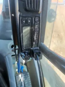 HYT TM-600 radio volume knob