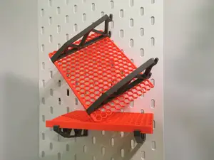 Skadis continuous shelf