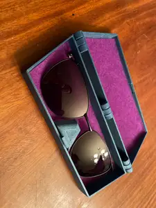 slim-eyeglass-case