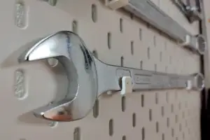 T-Nuts big wrench holder for ikea skadis