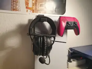 PS 5 headphones holder