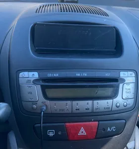 Toyota Aygo / Peugeot 107 / Citroën C1 (2005-2014) – Phone Holder for Upper Dashboard Storage