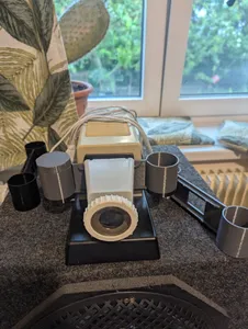Diax 3 slide projector router and winder