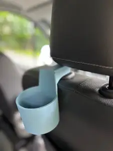 Headrest cupholder for Renault Trafic II