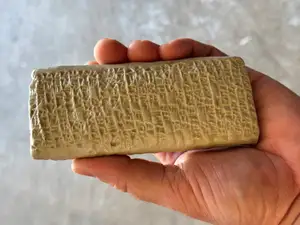 Clay and Concrete Mold for Complaint Tablet to Ea-Nāṣir
