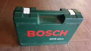 Bosh case lock clip