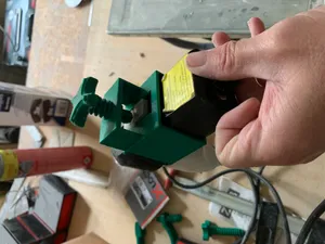 Vodni Pilu Switch Clamp / Water Tile Saw switch clamp