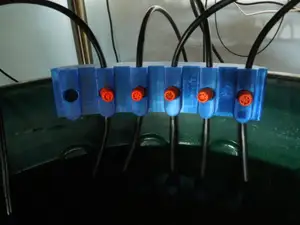 Customizable anti-flood dripper holder for automatic watering system