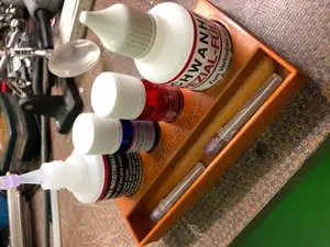 Container for Schwanheimer industrial glue