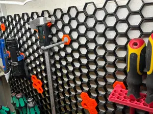 Thin Hooks for Honeycomb Wall