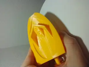 Bathtub boat with wind up propeller