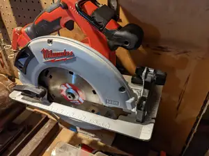Milwaukee M18 7 1/4" Circular Saw Mount