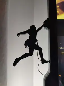 The climber for monitor