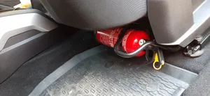 Dacia Duster 2 - Extinguisher holder