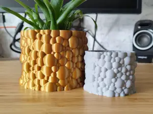 Bubble Gum pot and planter for plants - vase mode