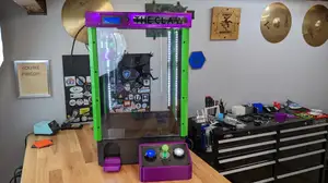 Candy Claw Machine - Chris's Basement