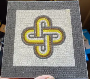 Roman Mosaic - 4 colours King Solomon knot