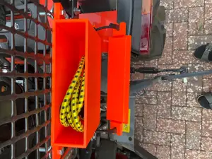 Traktor/Kubota B1 Handschuhfach / tractor glove compartment / box