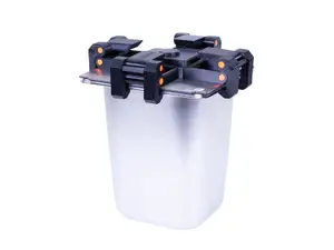 CW1 IPA tank cover - locking system