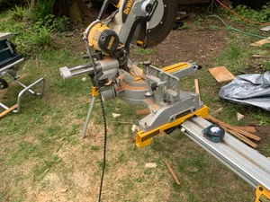 DeWALT Miter Saw Replacement Clamp For heavy duty Stand