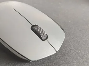 Logitech M170 - Ratcheted Scroll Wheel