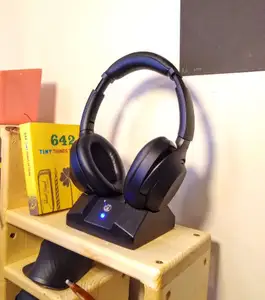 Sony WH-1000XM3/WH-1000XM4 Headphone Dock/Stand