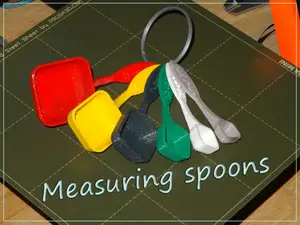 Measuring spoons