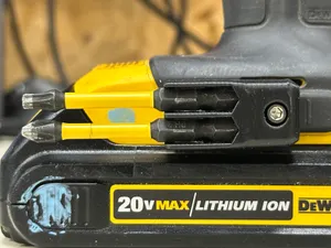 DeWalt Bit Holder - Easy Insert/Remove