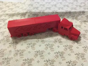 Christmas CocaCola truck - printed in one piece without supports