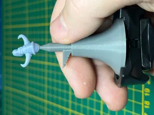 Painting Holder for Miniature Bits
