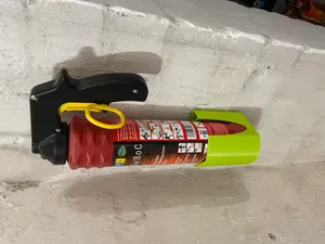 Feuerlöscher Halter I fire extinguisher holder