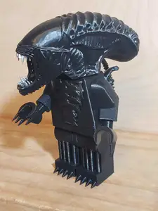 Xenomorph Alien LG LEGO Fig
