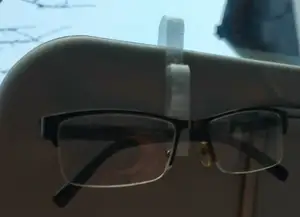 Sun glasses car clip