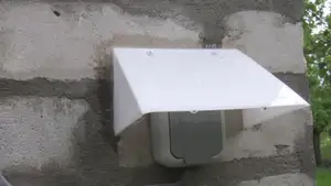 Outdoor socket rain cover