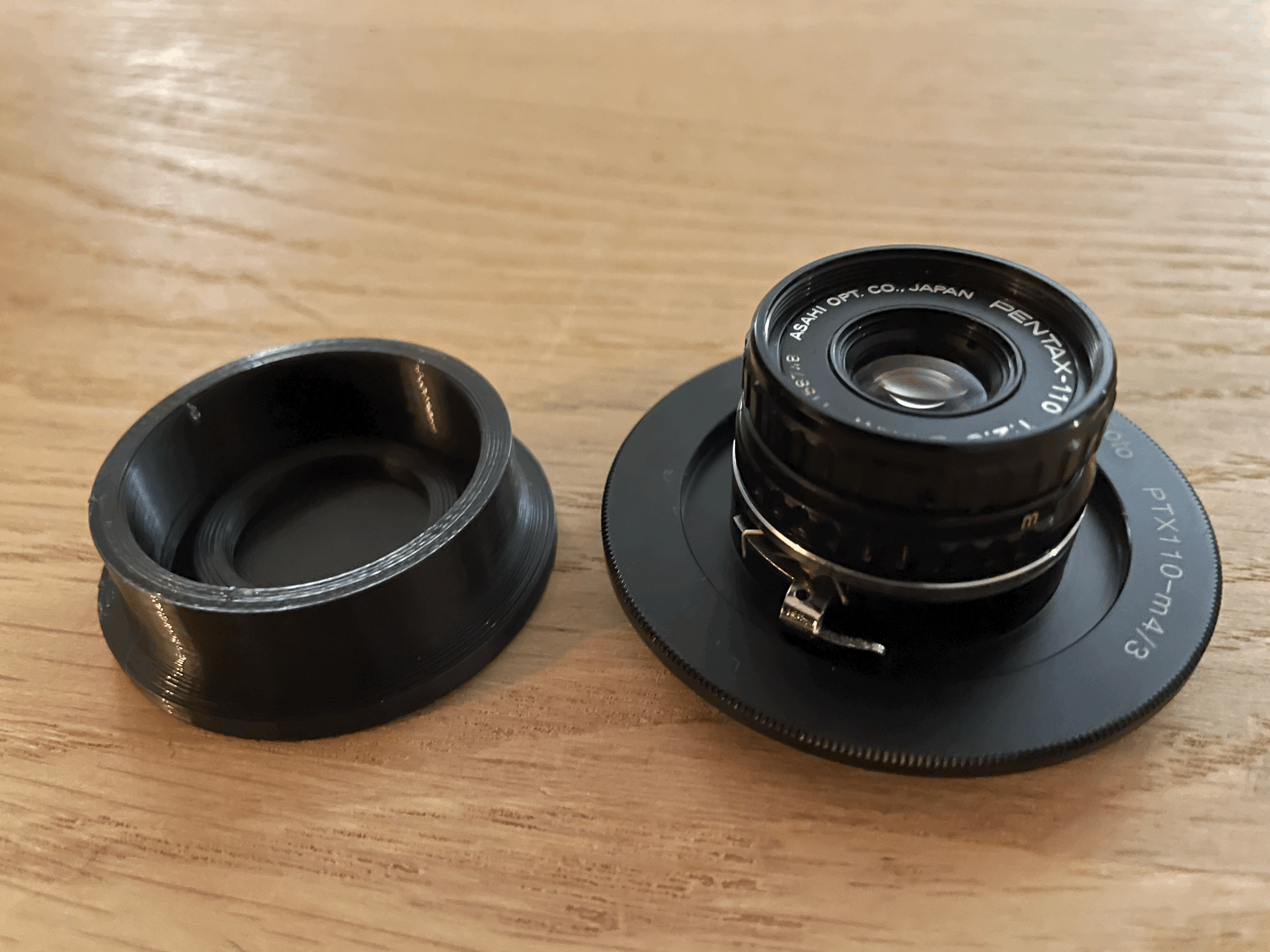 Lens cap Pentax A110 24 mm (front)