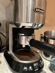 DeLonghi Dedica Coffee Grinder Holder