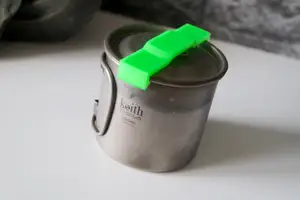 Transport clip for Keith titanium cup (with lid)