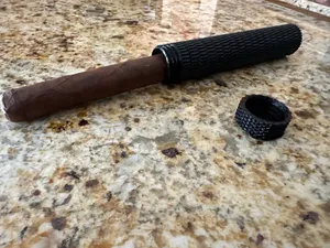 single cigar tube/holder