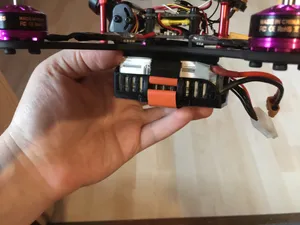 Quadrocopter mounting shell for Tattu LiPo