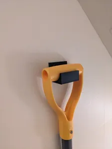 Shovel holder