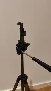 Phone holder for Hama Star 75 tripod