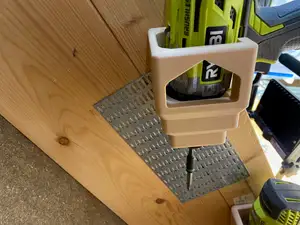 Robust power tool holder for Ryobi 18V drill and impact wrench - tapered version