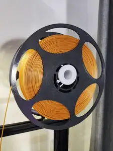 Collapsible spool for filament in skeins
