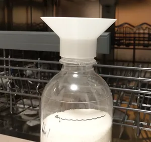Trichter mit Gewinde für Sodastream Flaschen / Funnel with thread for soda stream bottles