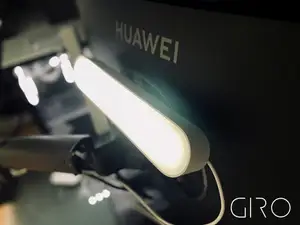 GIRO.HUE - Hue Play Light Bar VESA 75 / 80 / 100 Mount